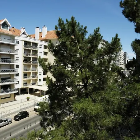Exquisite In Monte Estoril *